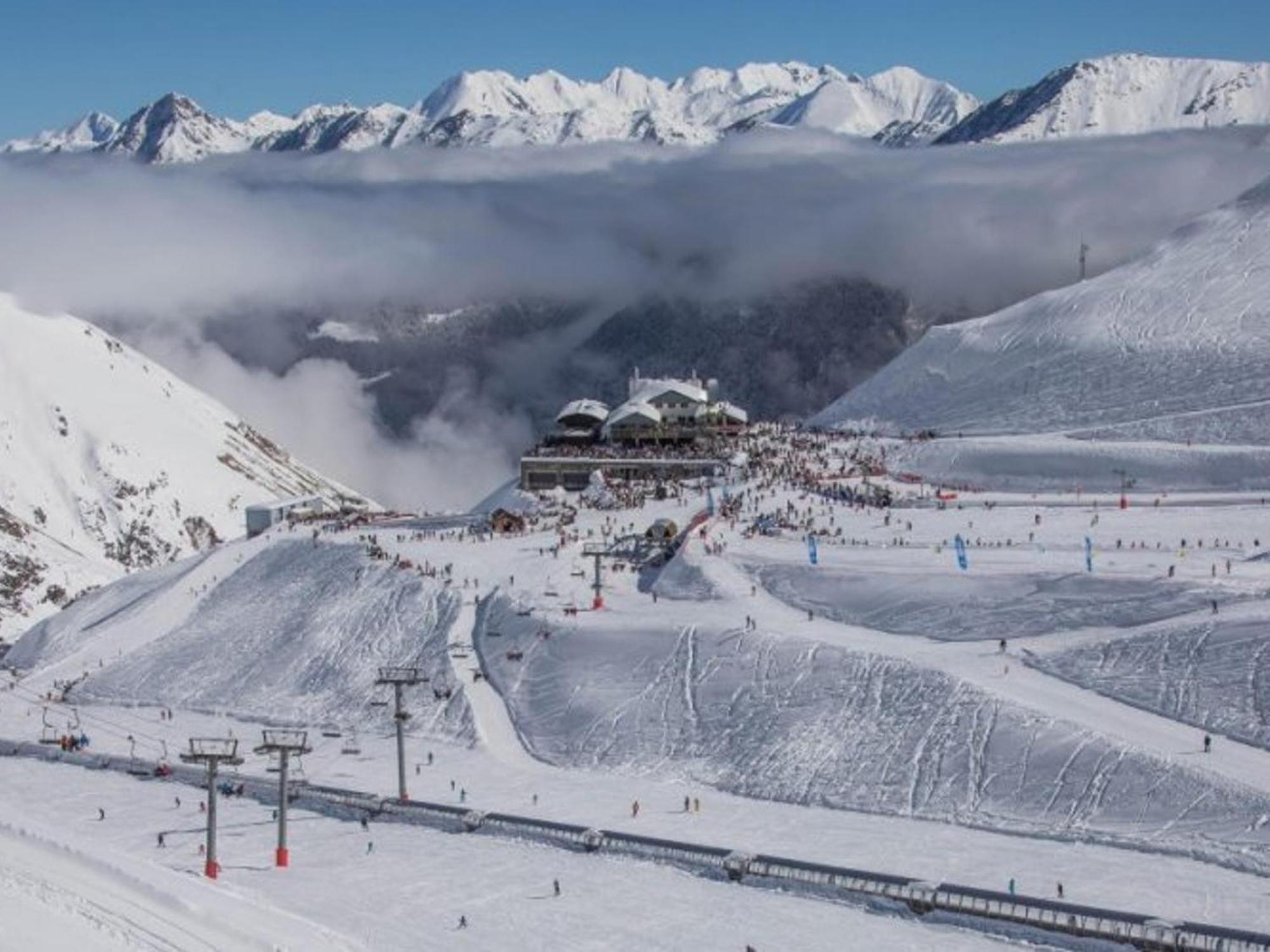 Studio Cosy Avec Balcon, Parking Et Coin Nuit Separe - 4 Couchages A Cauterets - Fr-1-234-249 외부 사진